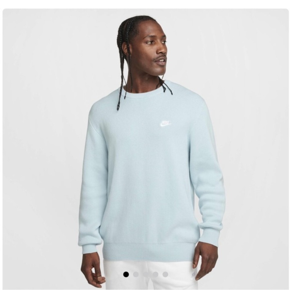 NWOT men’s NIKE crewneck sweater, light blue perfect condition! Size small - Picture 1 of 9